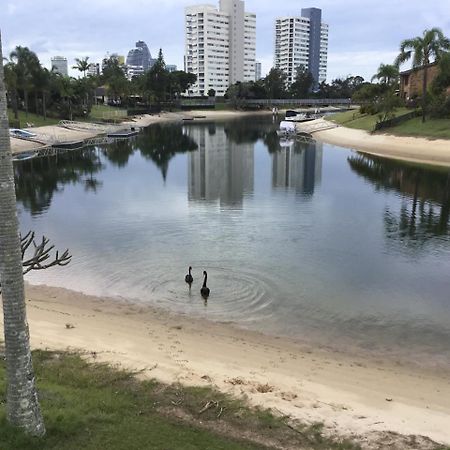 ホテルPlumosa On The Water ゴールドコースト エクステリア 写真